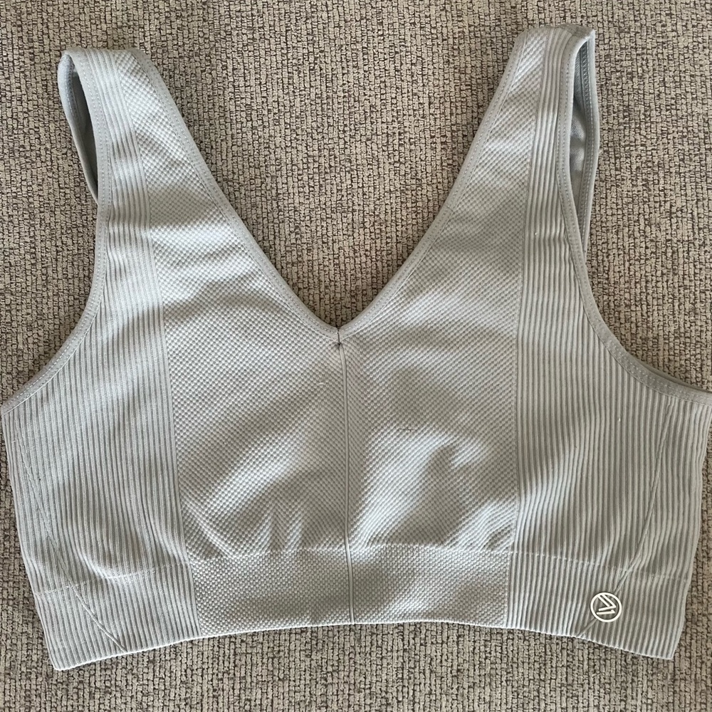 Savvi Ashtanga Textured Bra in Glacier Large